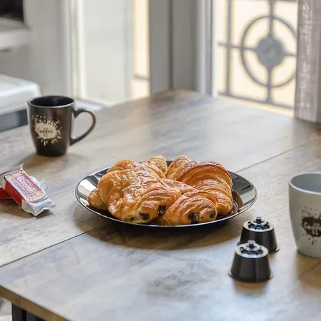 Le Cocon - Stationnement Gratuit - A 2 Pas De Paris Apartamento *